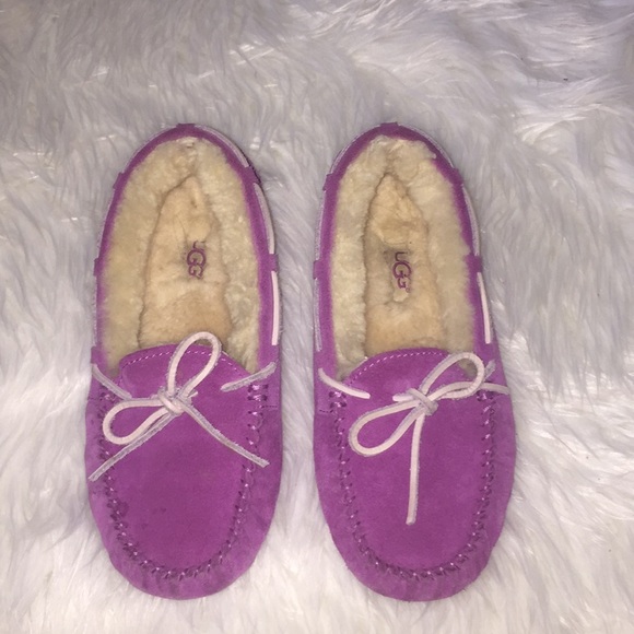 UGG Shoes - UGG Slippers